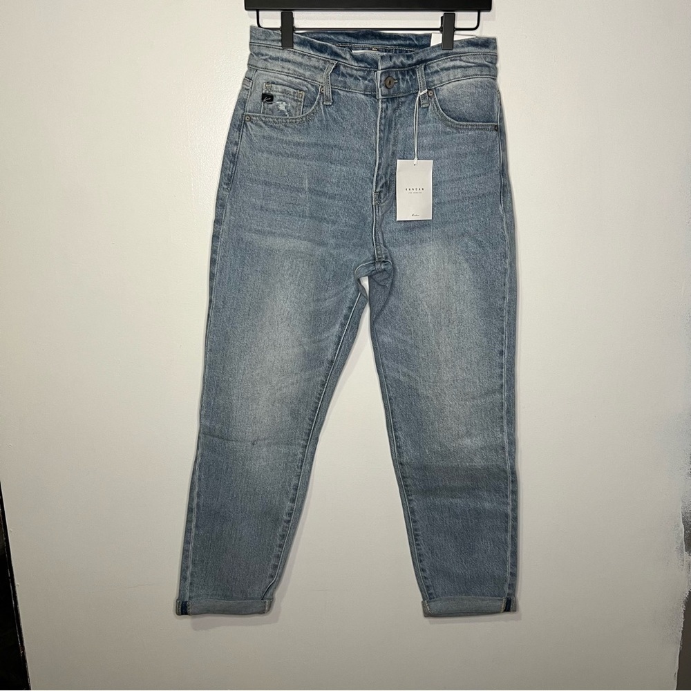 NWT Kancan Light Wash High Rise Rolled Ankle Mom Jeans